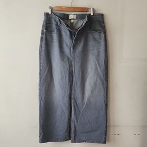 Universal Thread Blue Maxi Skirt.  New Without Tag